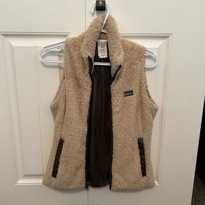 Women’s size small Patagonia reversible vest